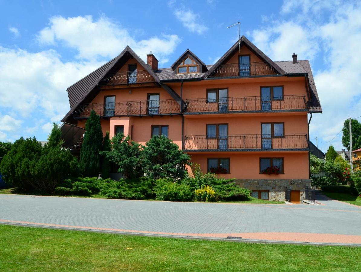 Pokoje I Apartament U Lucyny Czarna Góra Exterior foto